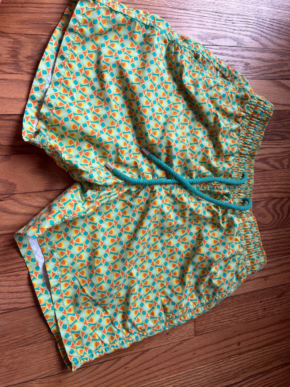 Vilebrequin men’s swim trunks in size Medium. Collector 1978 edition. Yellow - Picture 3 of 13